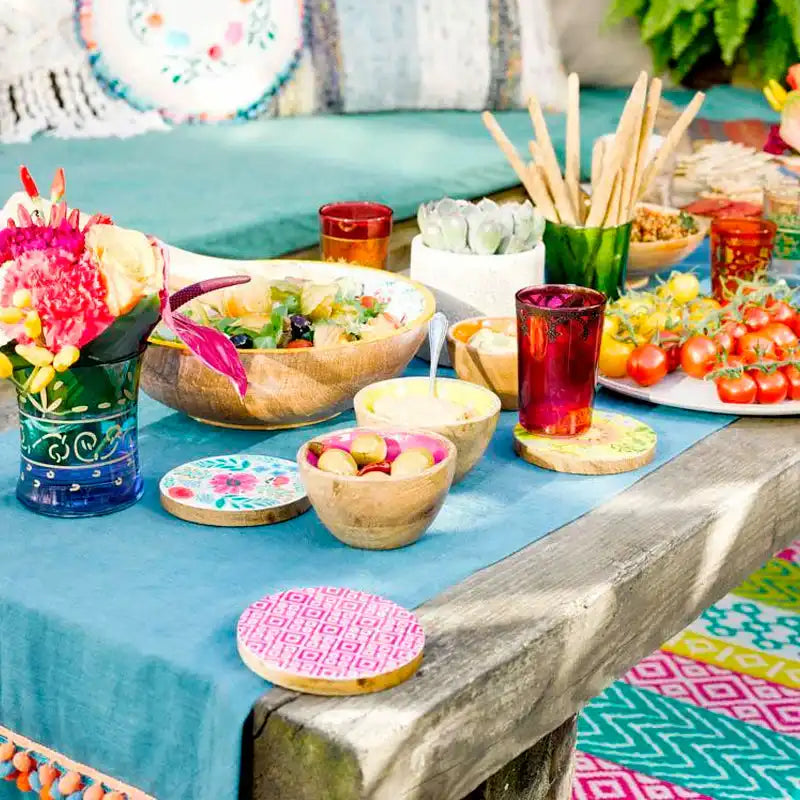 How to Hold a Chilled Summer BBQ - Party Pieces