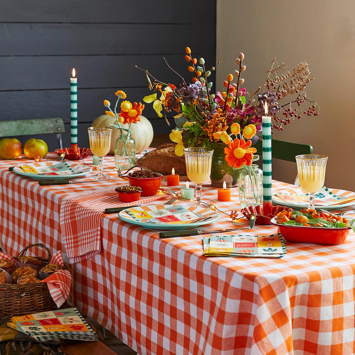 Bon Appetit - Orange & White Gingham Fabric Table Cloth 140 x 180 CM Gingham