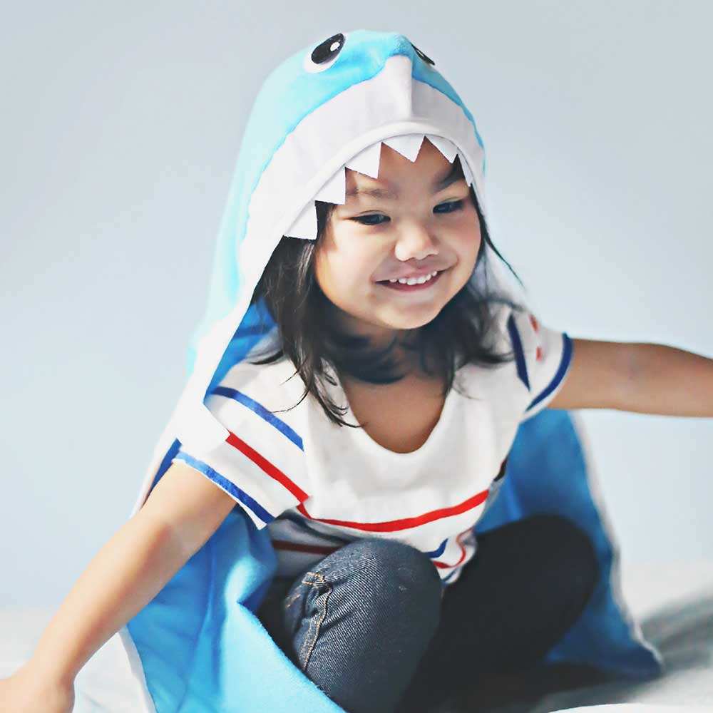 Baby Shark Cape Great Pretenders