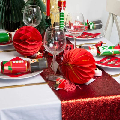 How to Decorate your Christmas Table - Party Pieces