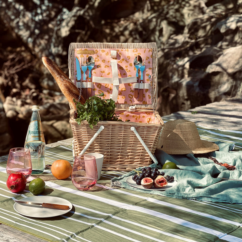 Pack Up for a Stylish Picnic