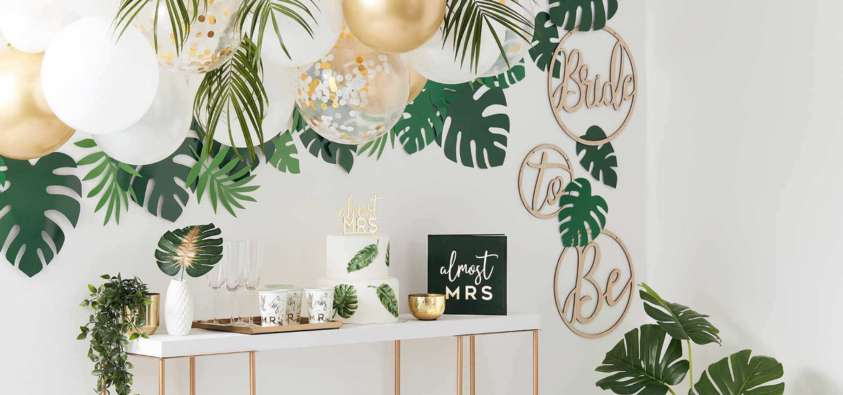 Botanical Hen - Party Pieces
