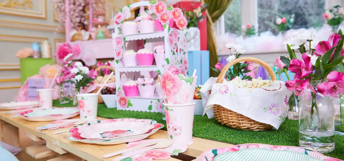 A Very English Rose - Party Pieces