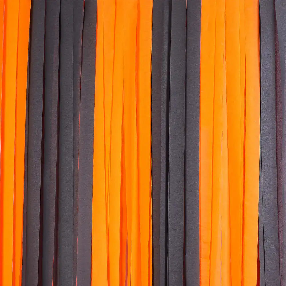 Black & Orange Streamers Halloween 2024