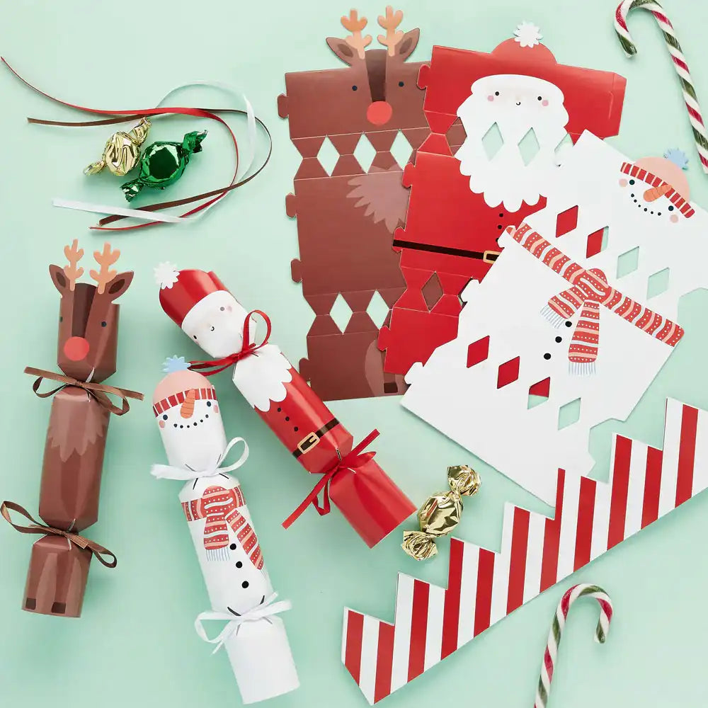 DIY Festive Friends Cracker Kit (x6) Christmas 2024