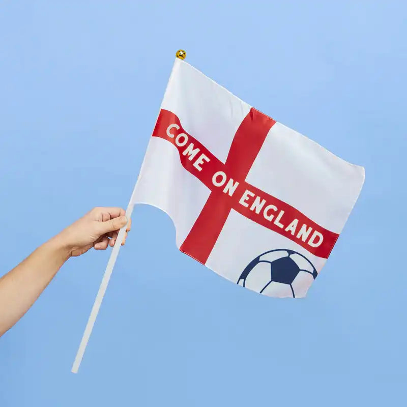 Come on England Large Waving Flags (x6) Summer