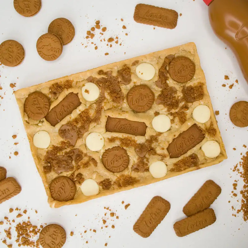 Hands-Biscoff Cookie Slab Cookies & Cones
