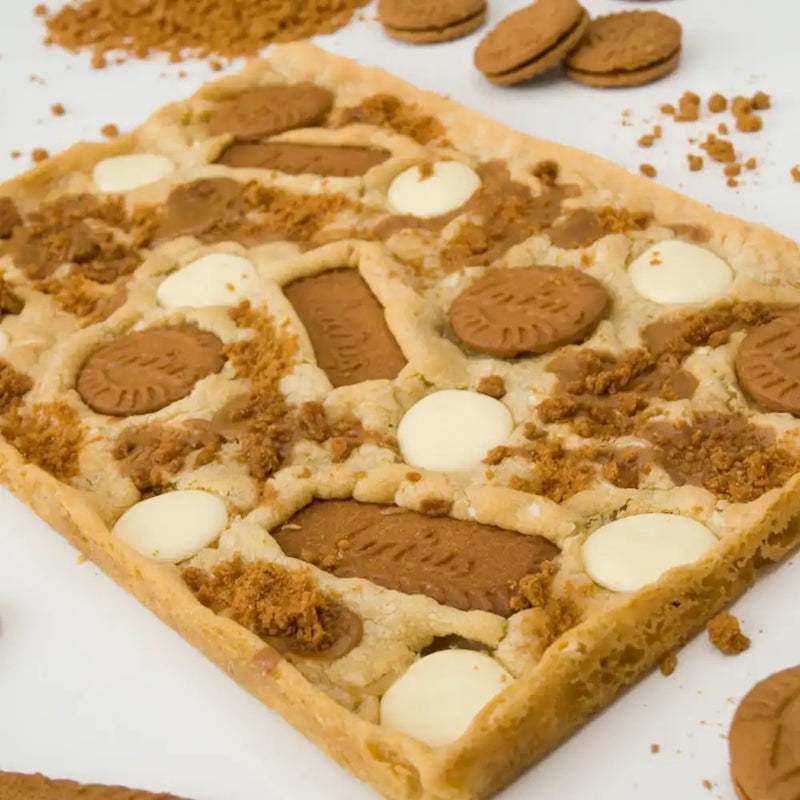 Hands-Biscoff Cookie Slab Cookies & Cones