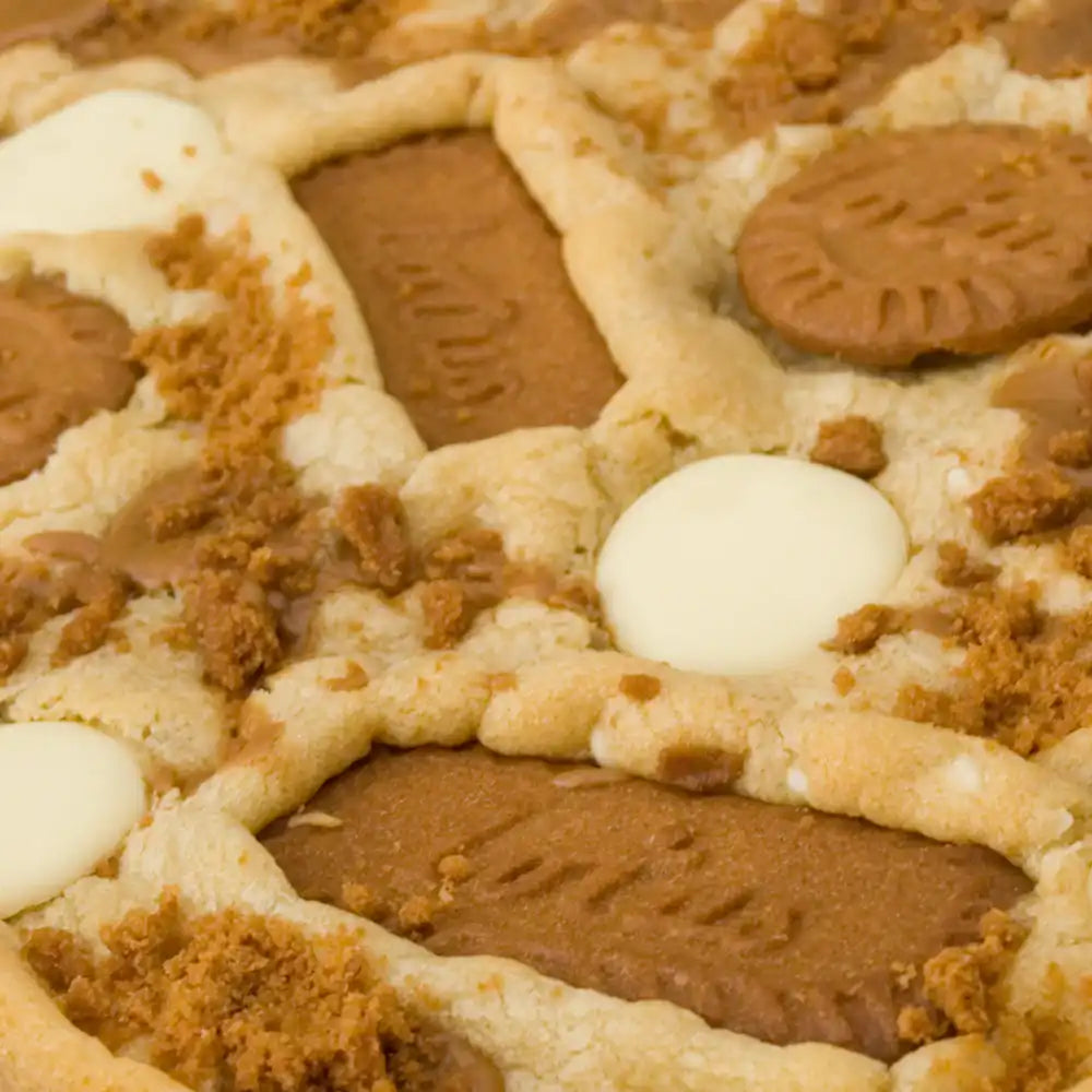 Hands-Biscoff Cookie Slab Cookies & Cones