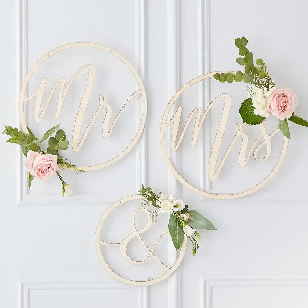 Botanical Wooden Hoop Backdrop (x3) General Party