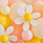 Daisy Balloon Arch with Streamers