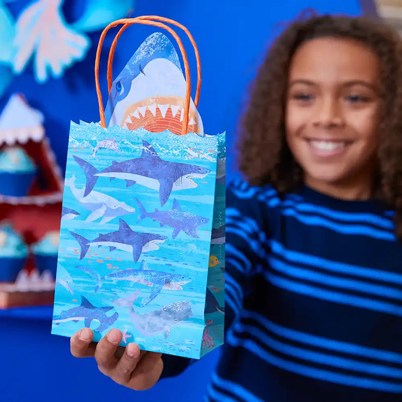 King of the Sea Paper Party Bags with Fact Cards (x6) Own Brand