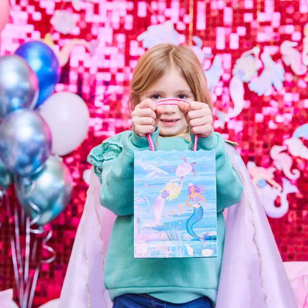 Queen of the Sea Paper Party Bags with Sea Life Fact Cards (x6) Own Brand