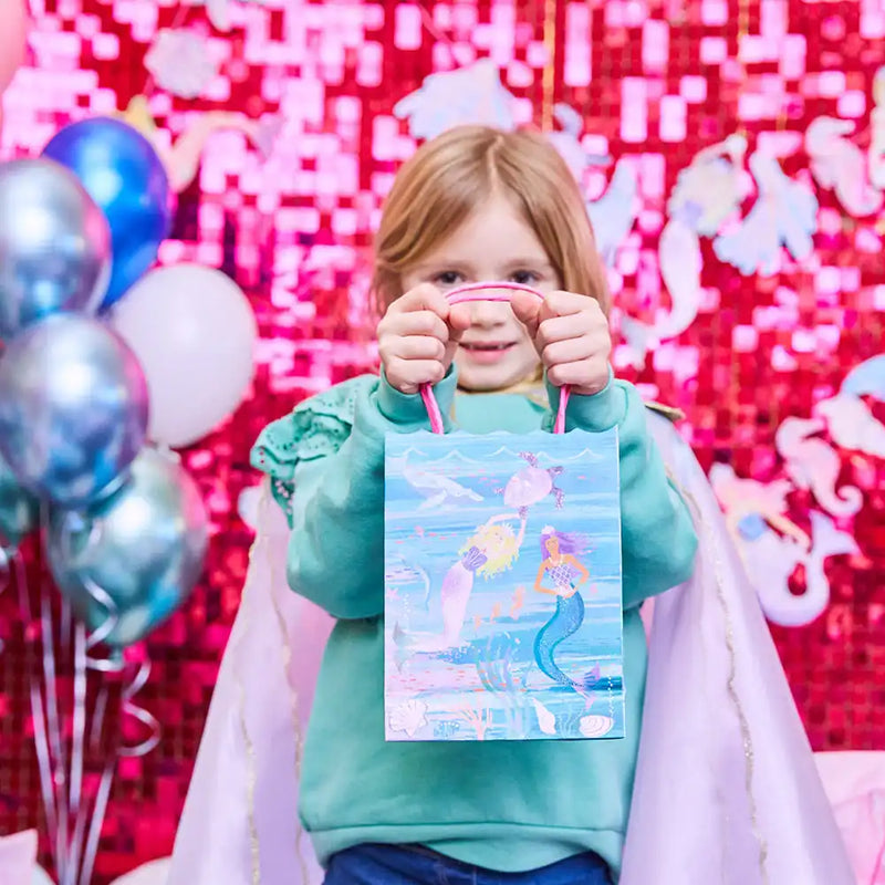 Queen of the Sea Paper Party Bags with Sea Life Fact Cards (x6) Own Brand