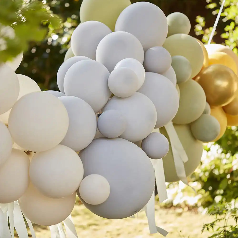 Balloon Arch with Streamers and Leaves General Party